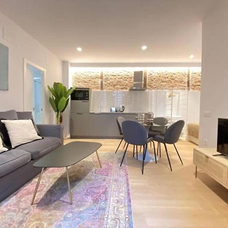 Apartamentos En La Latiina Madrid Eksteriør bilde