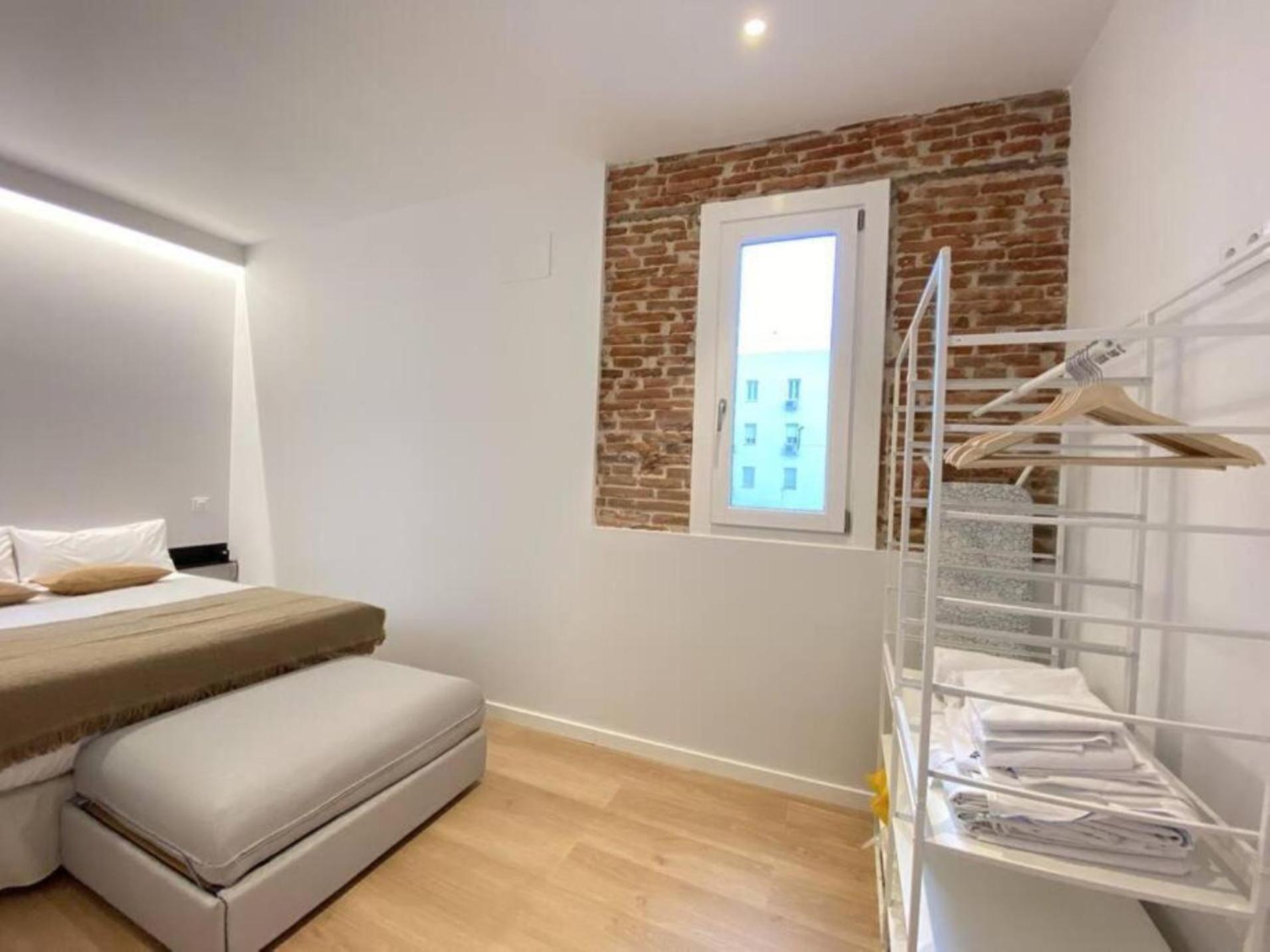 Apartamentos En La Latiina Madrid Eksteriør bilde