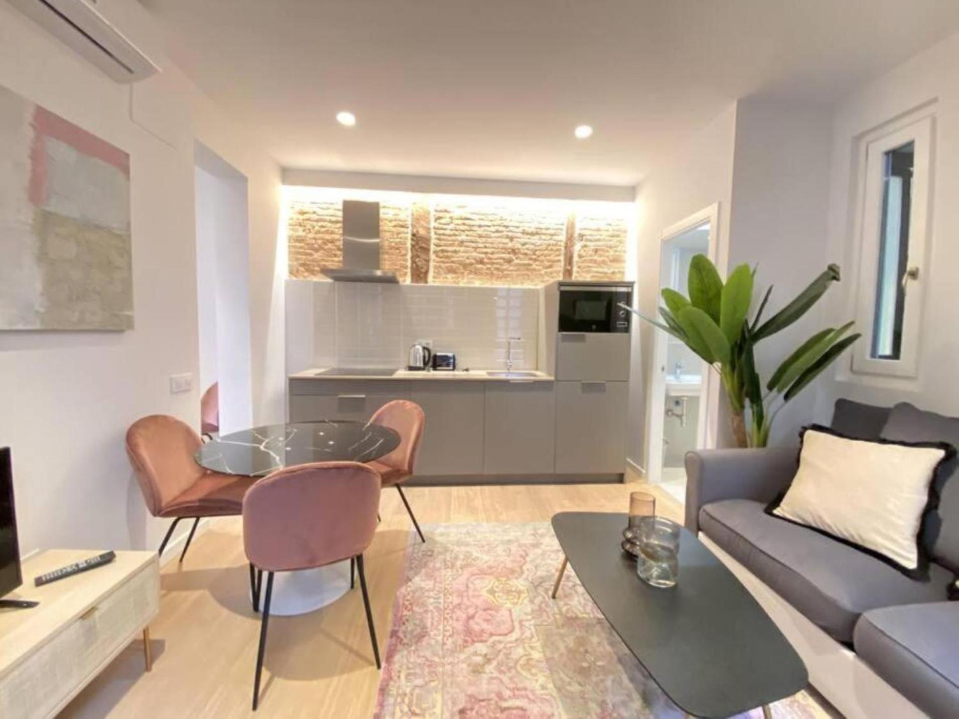 Apartamentos En La Latiina Madrid Eksteriør bilde